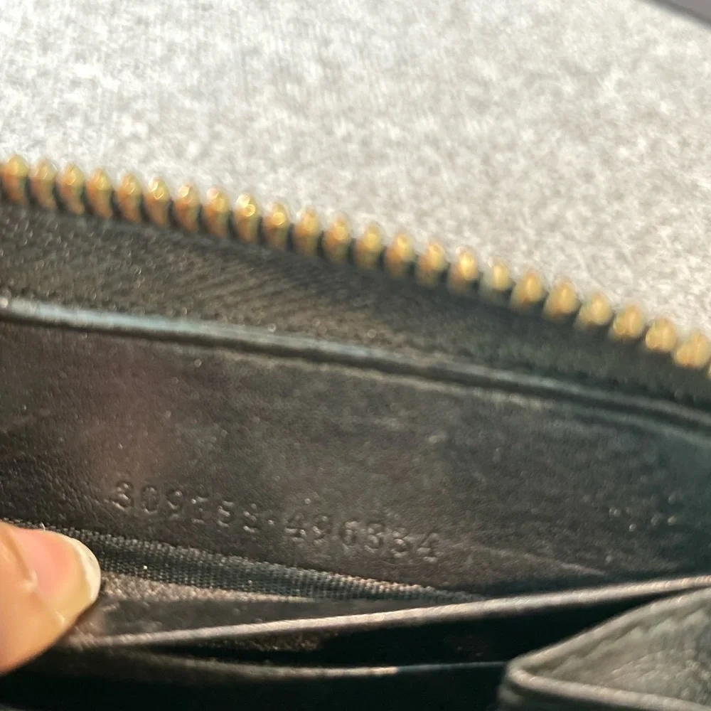 ❌SOLD❌ GUCCI GUCCISSIMA WALLET ON CHAIN - Picture 6 of 9